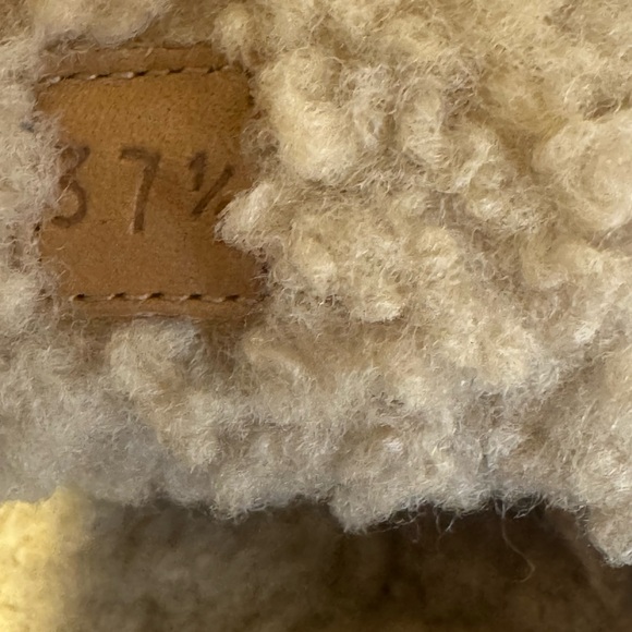 GUCCI SHOES WOMEN FRIA GG MARINO WOOL SHEARLING HORSEBIT LOAFERS-37.5 (7-7.5) - Picture 8 of 10